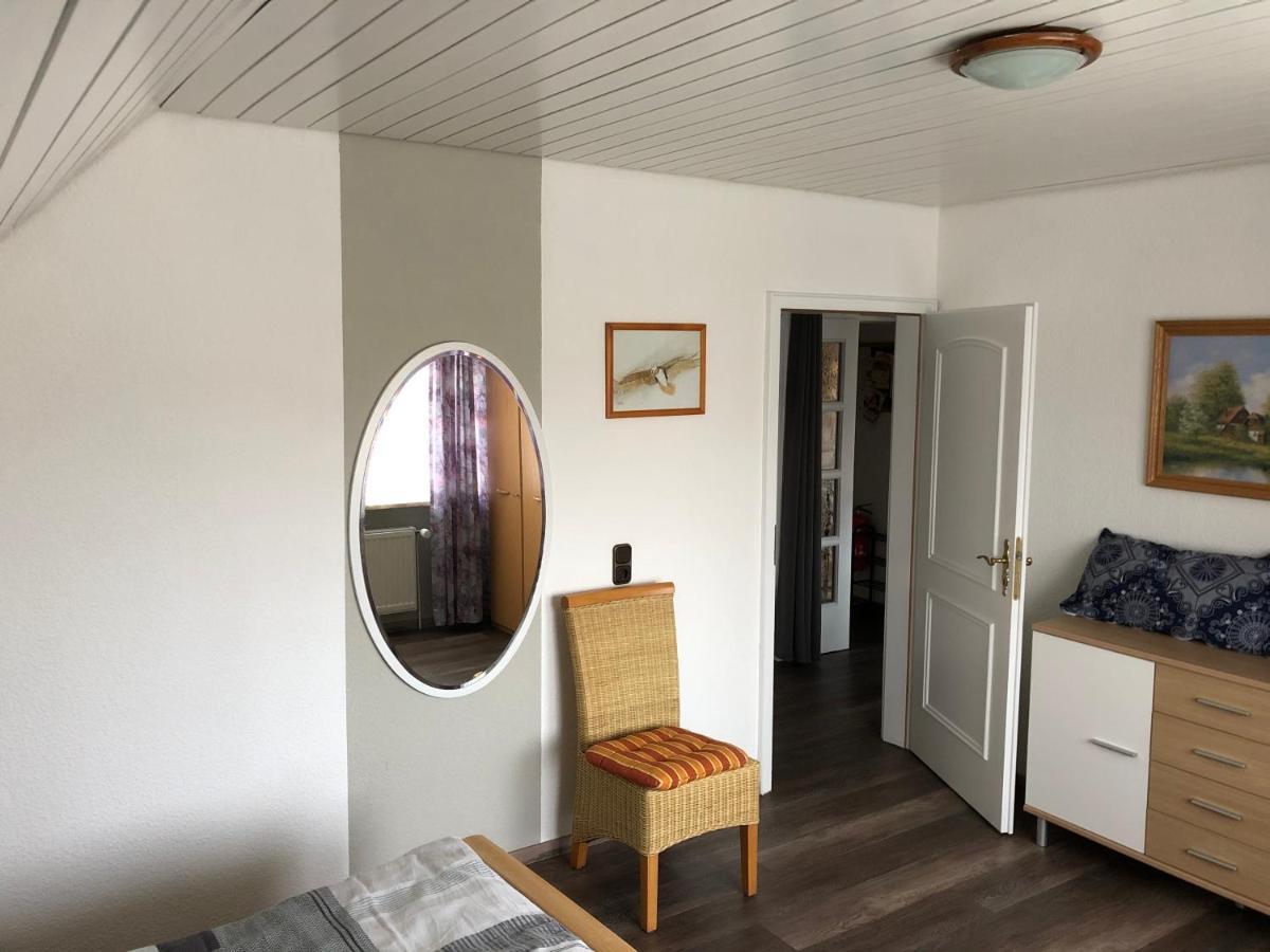 Haus-Sonneck Apartment Esens Bagian luar foto