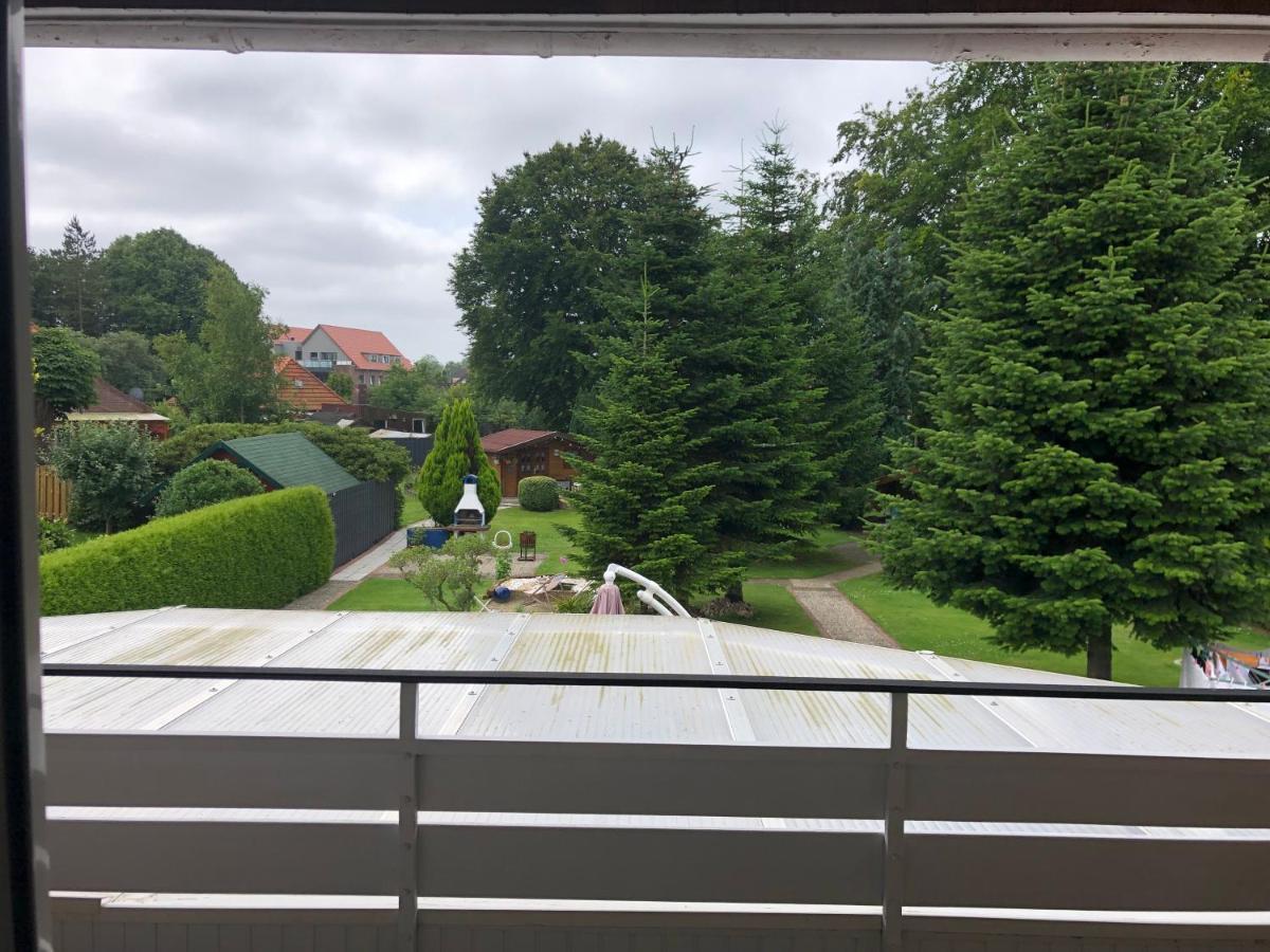 Haus-Sonneck Apartment Esens Bagian luar foto